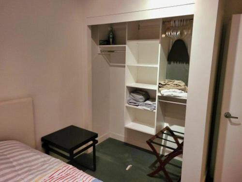 Furnished 1 Bedroom In East Village By Signature Suites Ltd YYC Esterno foto